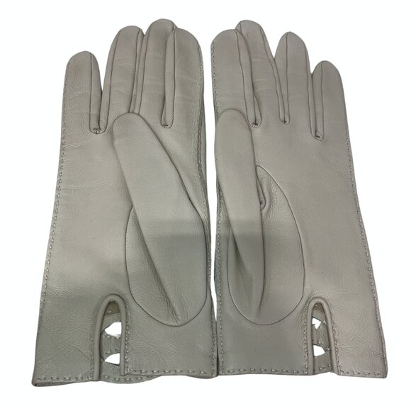 Hermès Size 7 1/2 Vintage ivory white lambskin gloves w/ designer box - Picture 3 of 6